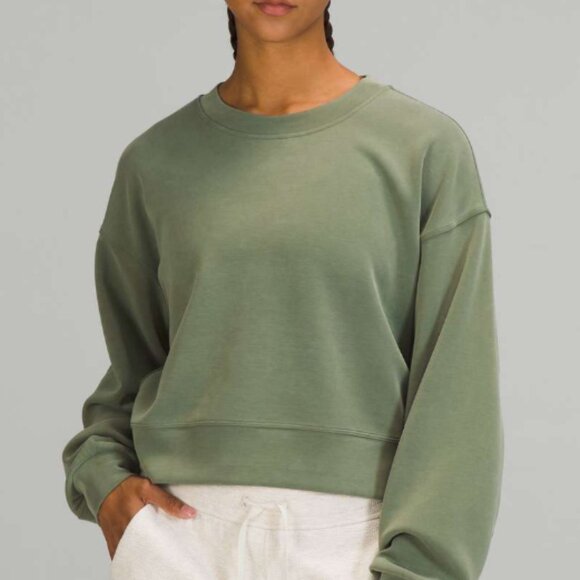 100. Lululemon Perfectly Oversized Cropped Crew *Softstreme™ Green Twill - Picture 1 of 4
